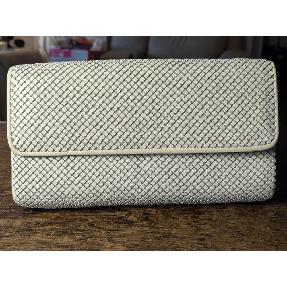 Whiting and Davis White Metal Mesh Clutch Purse Easter Spring Summer Wedding VTG
